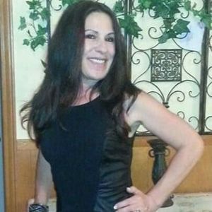 Meet your Posher, Debra